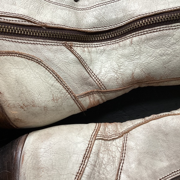 LEATHER VICTORIAN DISTRESSED BOOTS 9 + WIDE - COTTAGECORE - Picture 7 of 8